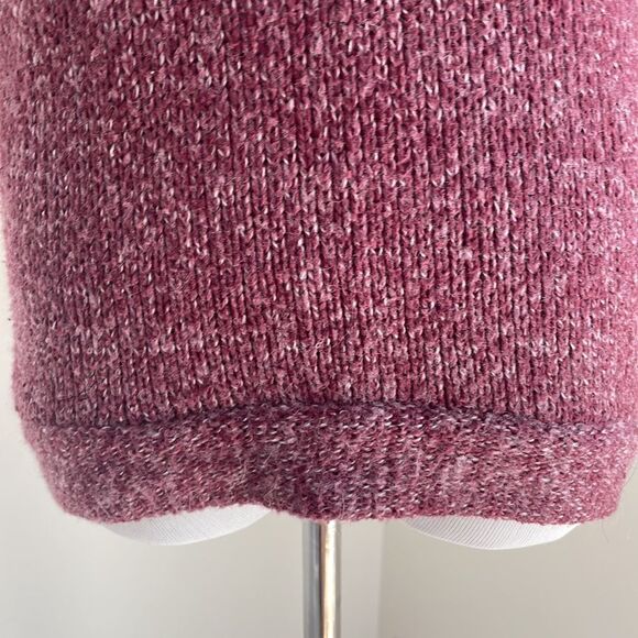 Maroon/white scoop front & back collar 3/4 sleeve by American rag size small - Picture 4 of 7